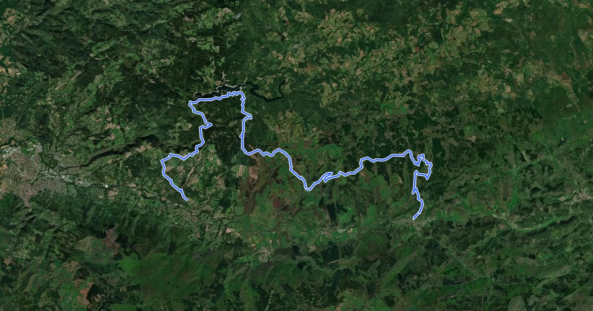 Маршрут Tour de Pays Haute Vallée du Thoré на спутниковом снимке
