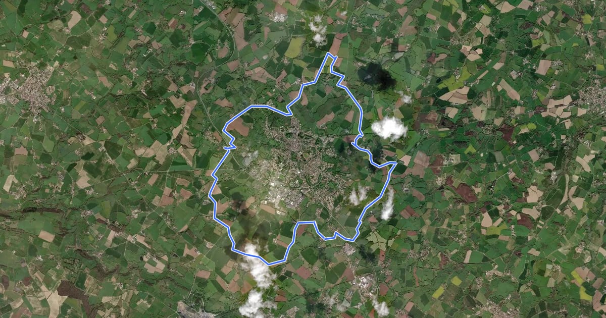 Маршрут Tour de Pouzauges на спутниковом снимке