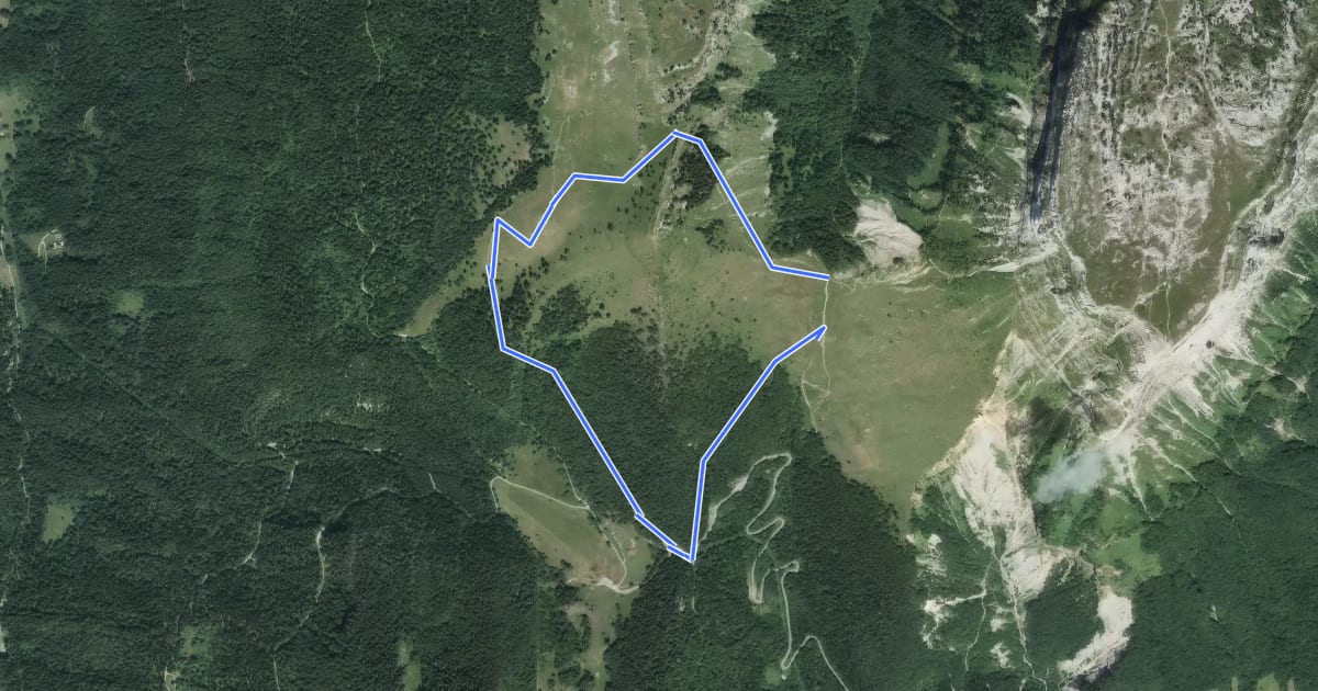 Маршрут Tour de Pravouta на спутниковом снимке