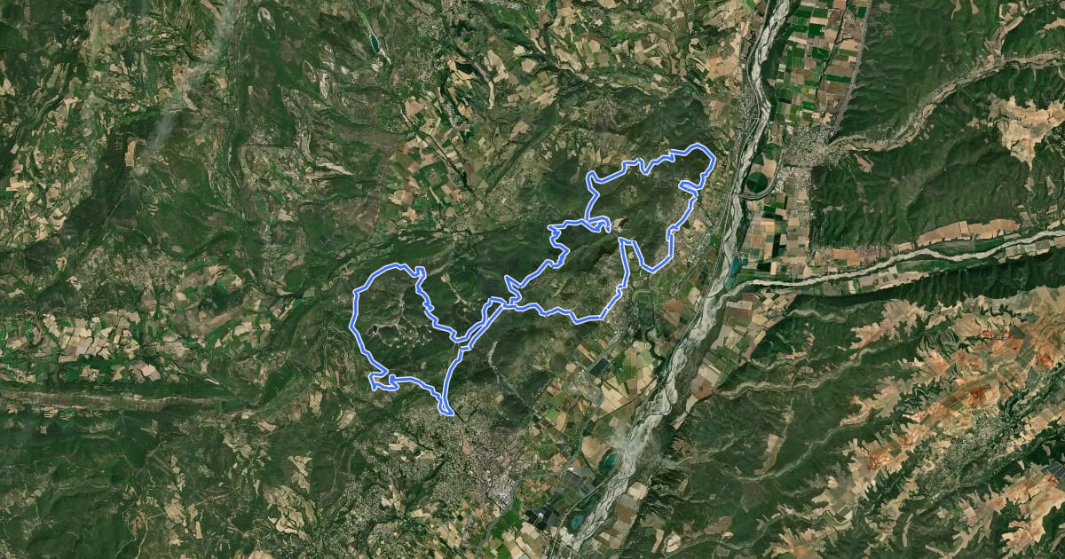 Маршрут Tour des Collines de Manosque на спутниковом снимке
