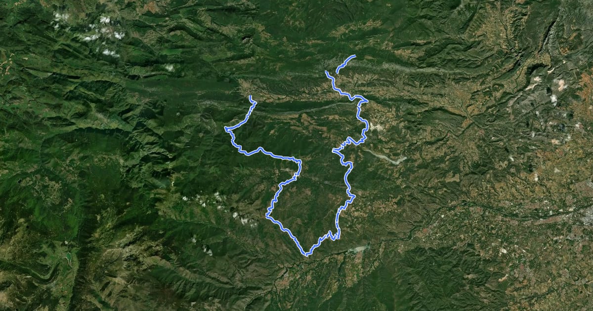 Маршрут Tour des Fenouillèdes на спутниковом снимке