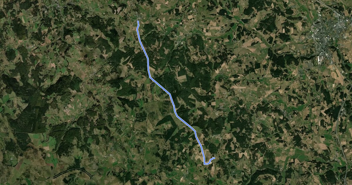 Маршрут Tour des Monts d'Aubrac - variante на спутниковом снимке