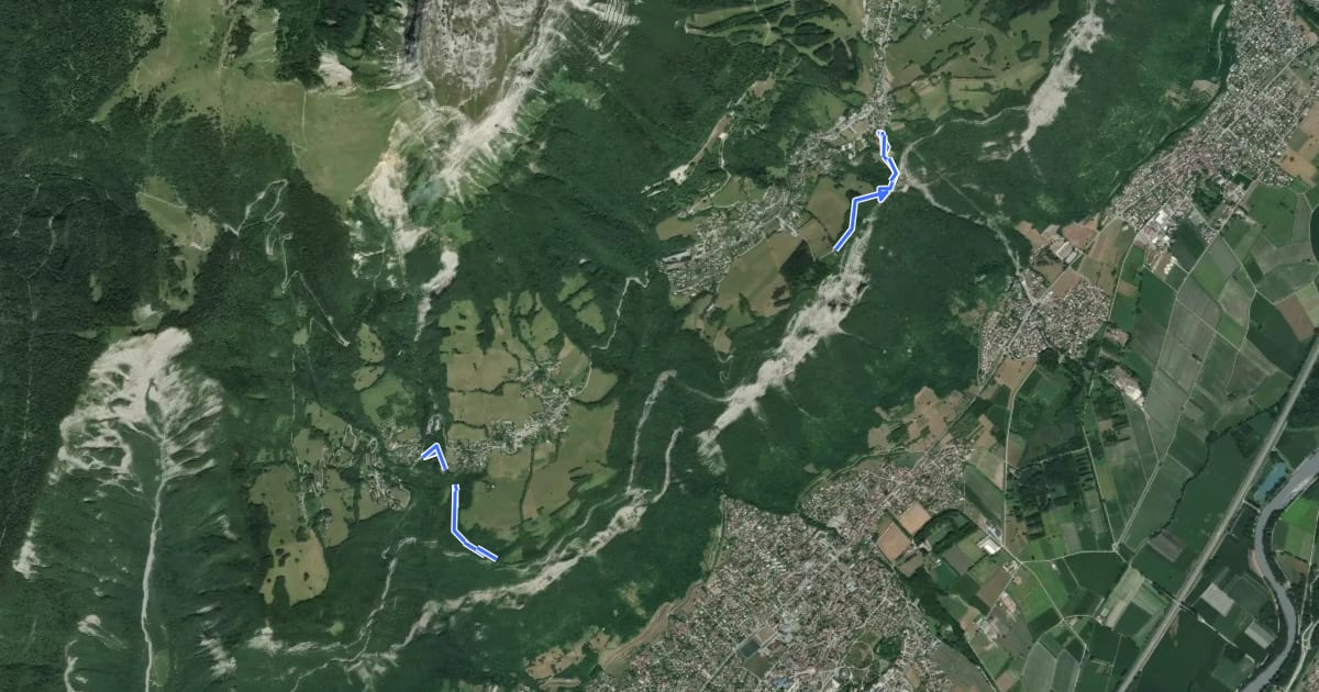 Маршрут Tour des Petites Roches на спутниковом снимке