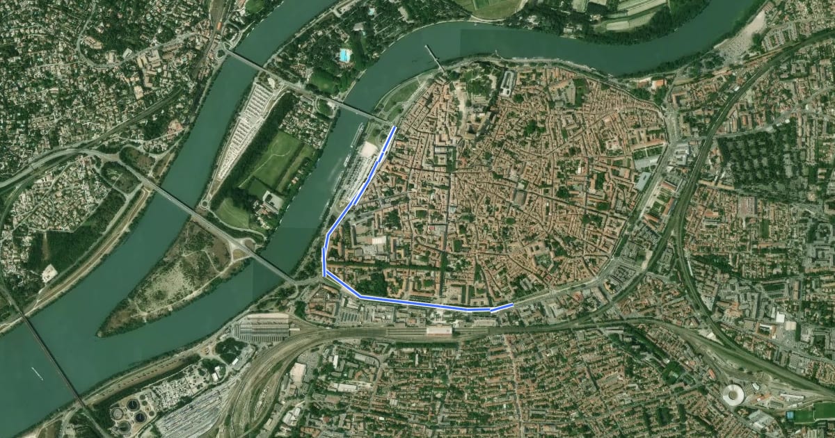 Маршрут Tour des Remparts на спутниковом снимке