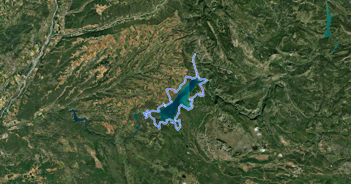 Маршрут Tour du Lac Sainte-Croix на спутниковом снимке