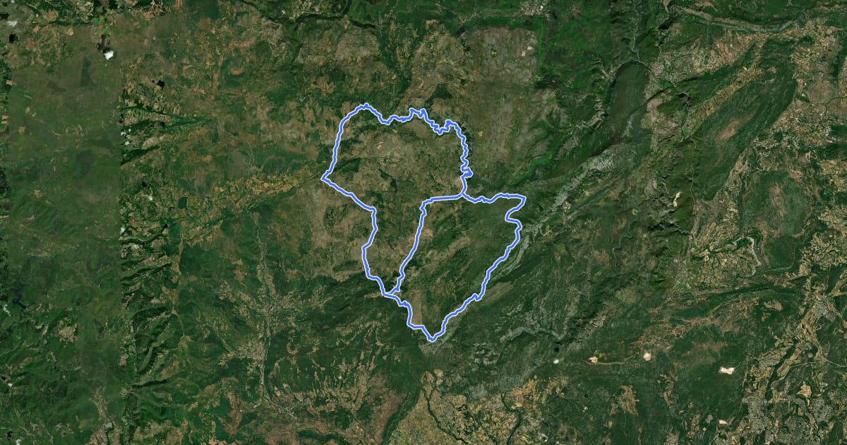 Маршрут Tour du Larzac Méridional на спутниковом снимке