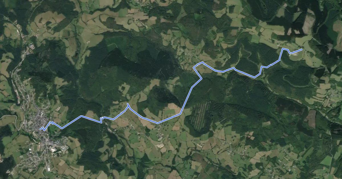 Маршрут Tour du Morvan - Accès Château-Chinon на спутниковом снимке