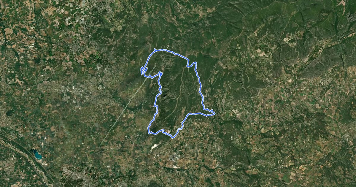 Маршрут Tour du Mur de la Peste на спутниковом снимке