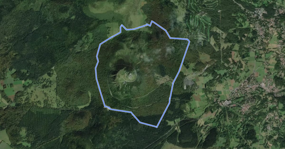 Маршрут Tour du Puy de Dôme на спутниковом снимке