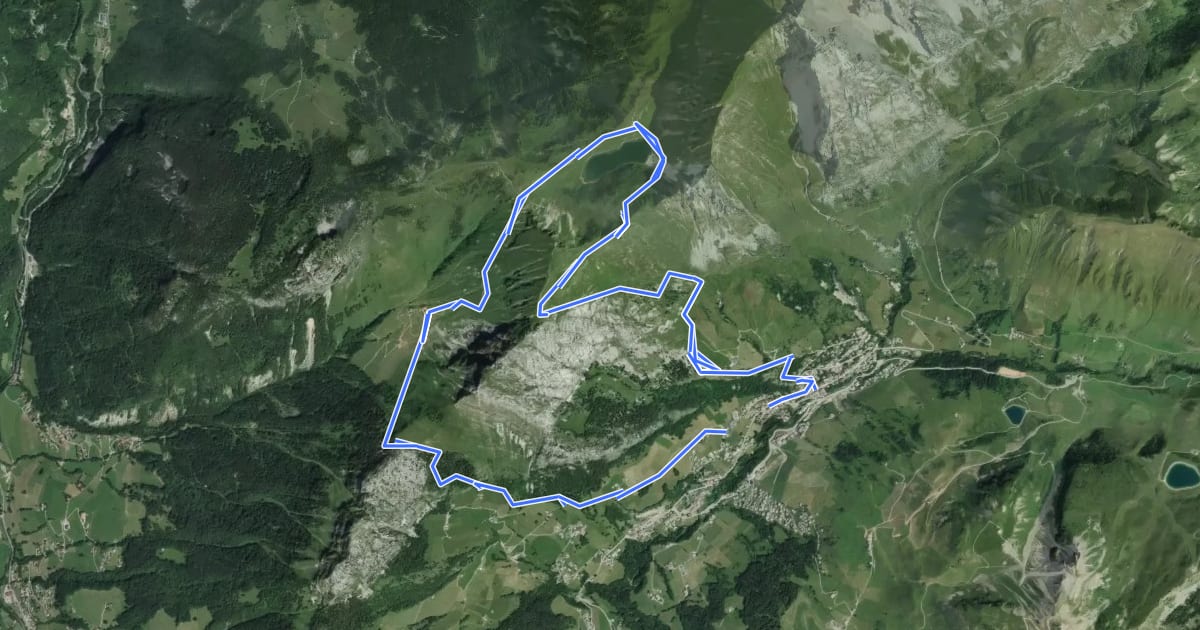 Маршрут Tour du Roc des Tours et Lac de Lessy на спутниковом снимке
