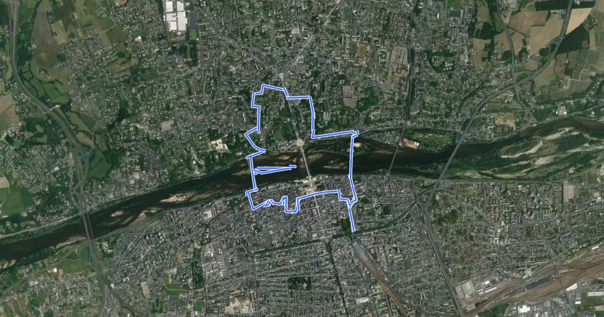 Маршрут Tours Sentier Cœur de ville на спутниковом снимке