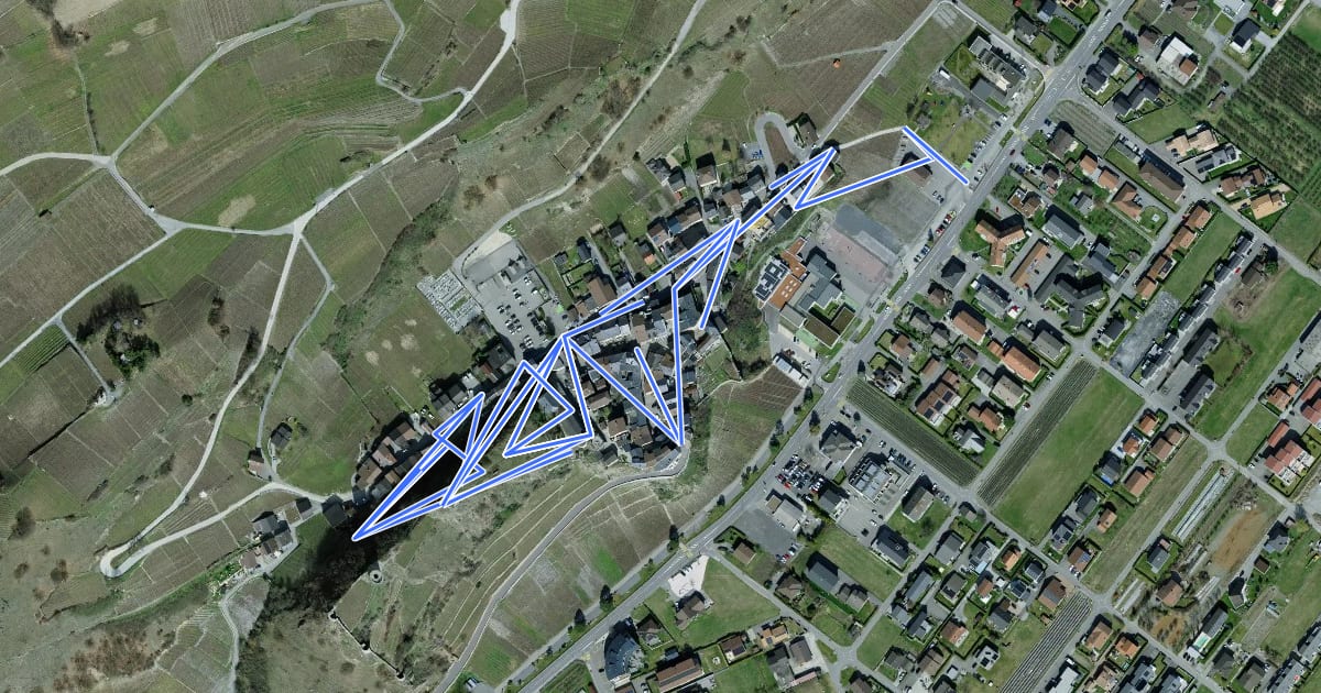 Маршрут Traces du passé - jardin médiéval на спутниковом снимке