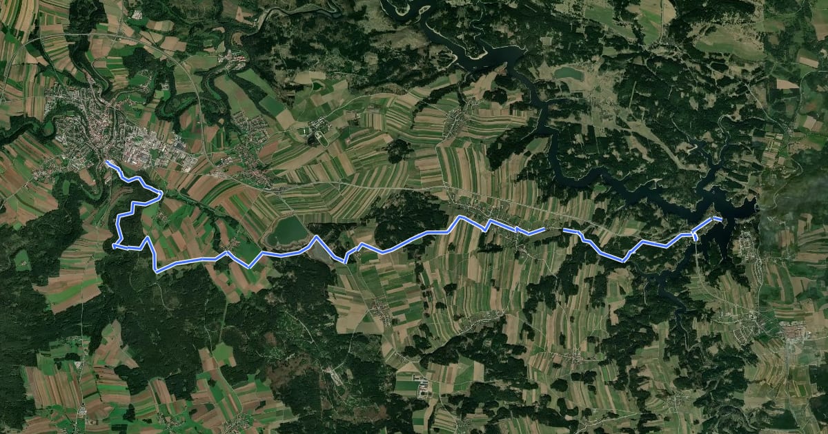 Маршрут Traditioneller Wanderweg 13 на спутниковом снимке