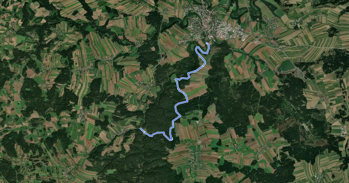 Маршрут Traditioneller Wanderweg 3 Zwettl-Uttissenbach на спутниковом снимке
