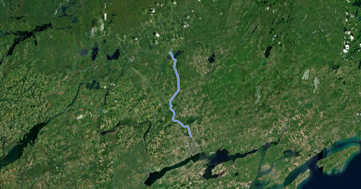 Маршрут Trail of Two Lakes на спутниковом снимке