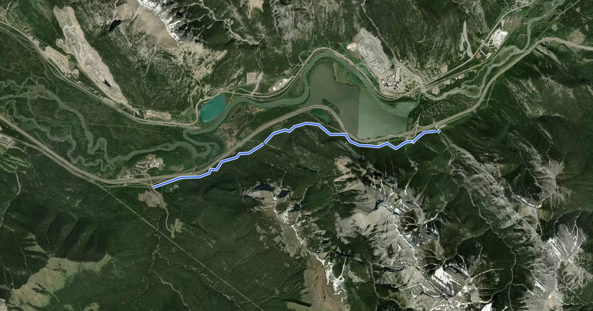 Маршрут Trans Canada Trail (Bow Valley Trail) на спутниковом снимке