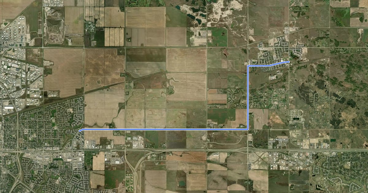 Маршрут Trans Canada Trail (Pilot Butte to Regina) на спутниковом снимке