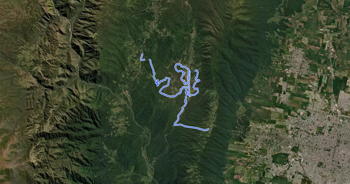 Маршрут Transmontaña на спутниковом снимке
