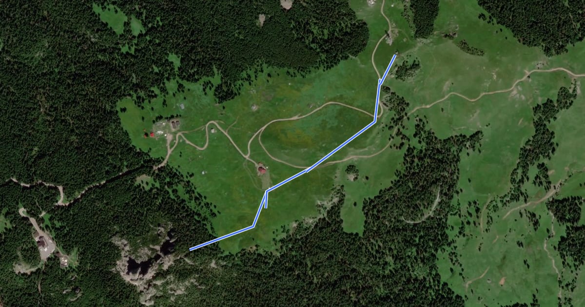 Маршрут Traseul 20 CA – Vf. Rarău (blue dot) на спутниковом снимке