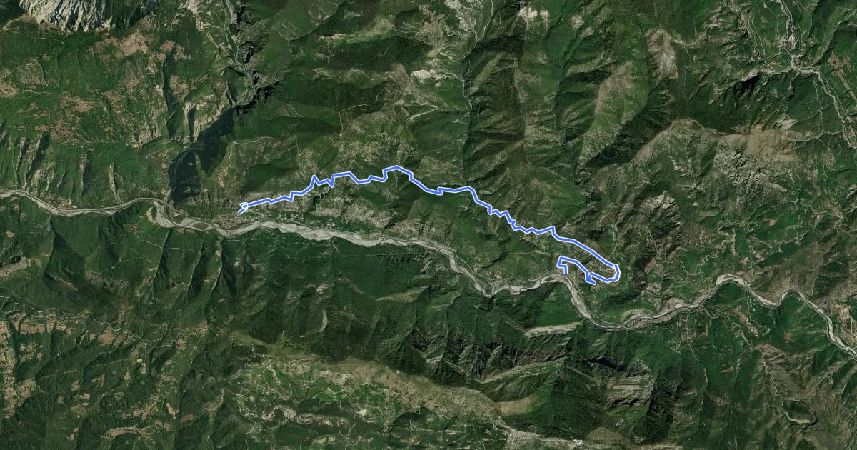 Маршрут Traversée Touët-sur-Var – Villars-sur-Var на спутниковом снимке