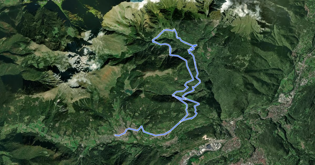 Маршрут Trekking dell'Altopiano del Sole на спутниковом снимке