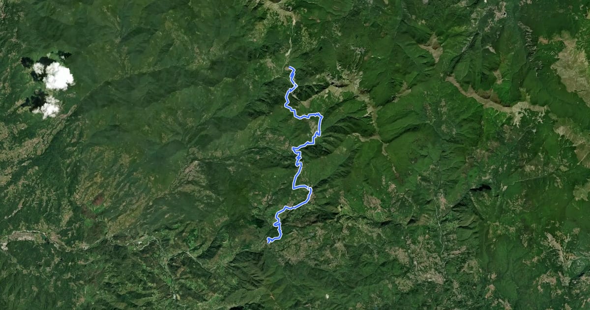 Маршрут Trekking Lunigiana 10 на спутниковом снимке