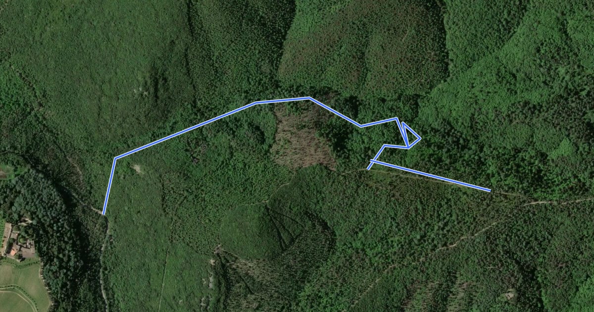Маршрут Trekking tra i castelli 8B на спутниковом снимке