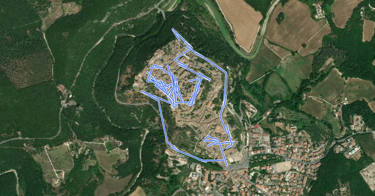 Маршрут Trekking urbano Amelia на спутниковом снимке