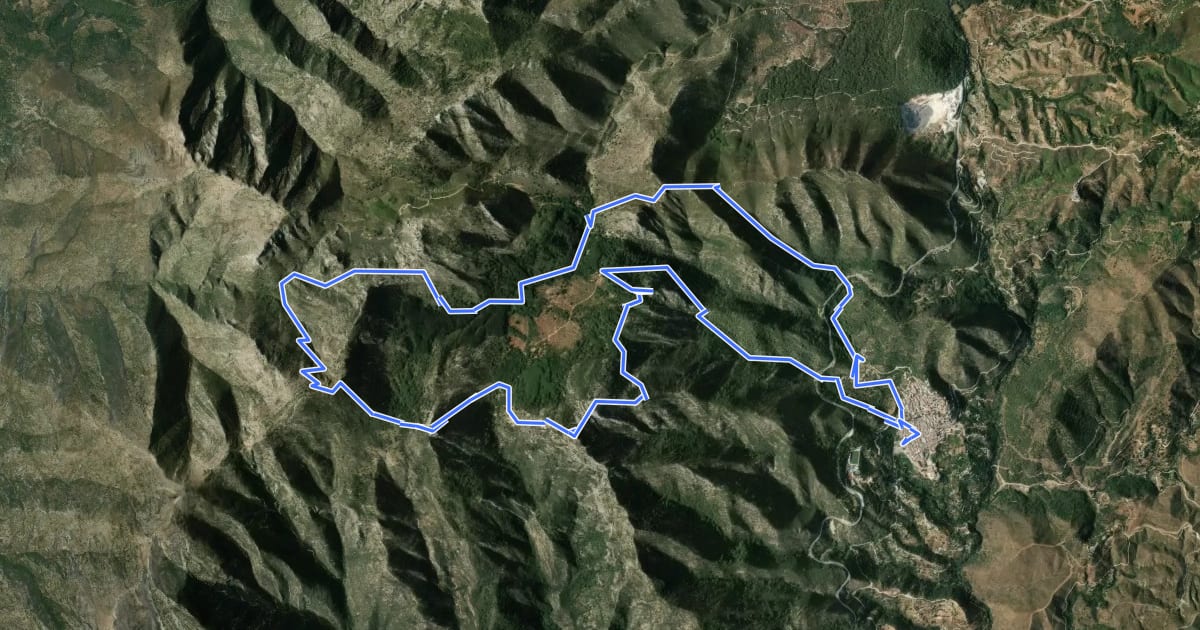 Маршрут Tres Picos на спутниковом снимке