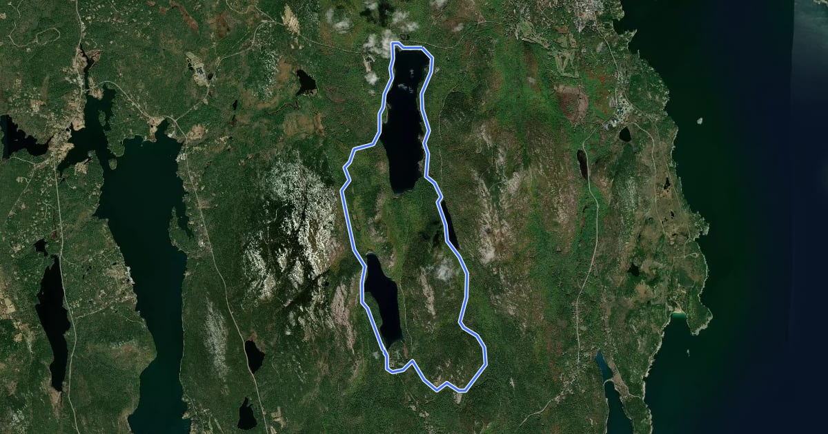 Маршрут Tri Lakes Loop на спутниковом снимке