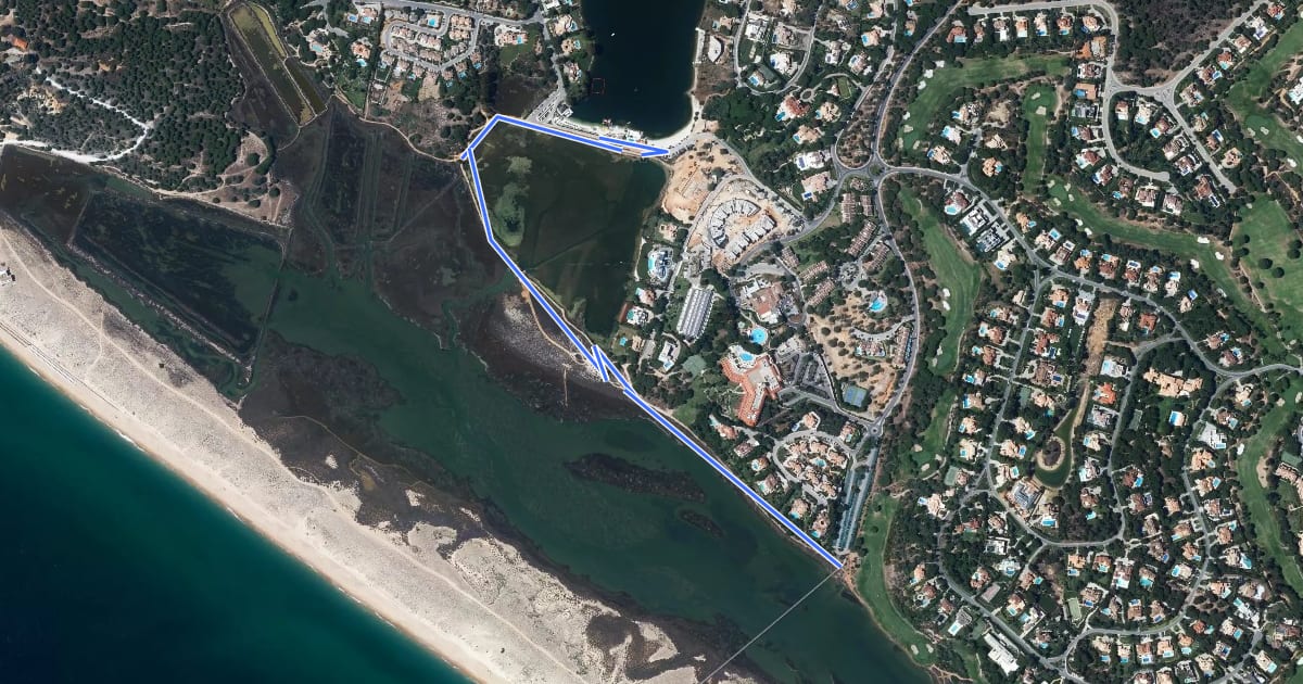 Маршрут Trilho da Quinta do Lago на спутниковом снимке