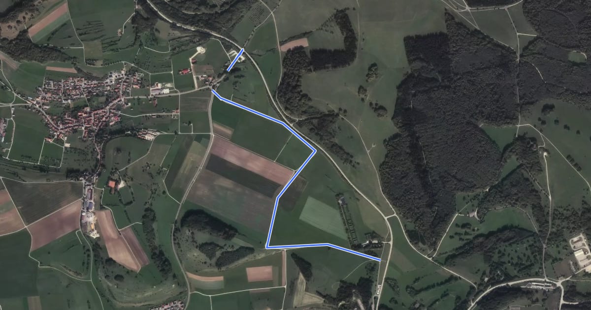 Маршрут Truppenübungsplatz Wanderweg Nr. 13: Parkplatz Trailfinger Säge - Anbindung Weg 4 на спутниковом снимке