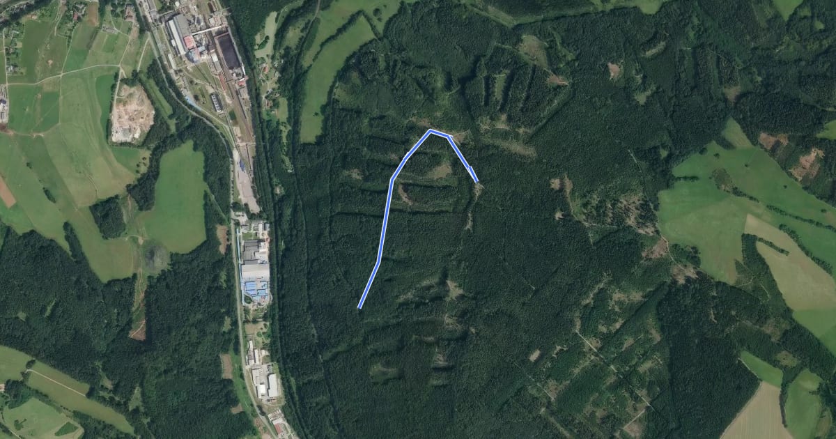Маршрут TT Skratka k trailům на спутниковом снимке