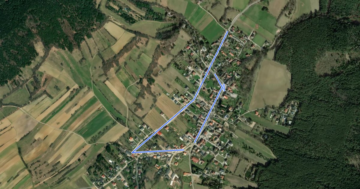 Маршрут tut gut Schritteweg (Muthmannsdorf) на спутниковом снимке