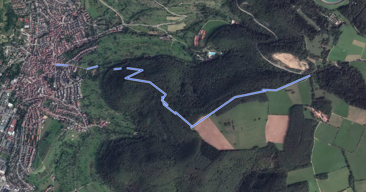 Маршрут Äußerer Zugangsweg Eningen-Geißberg на спутниковом снимке