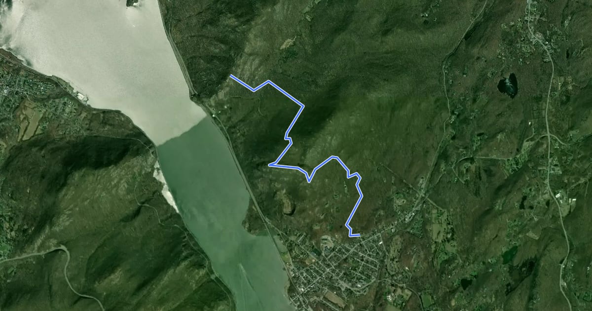 Маршрут Undercliff Trail на спутниковом снимке