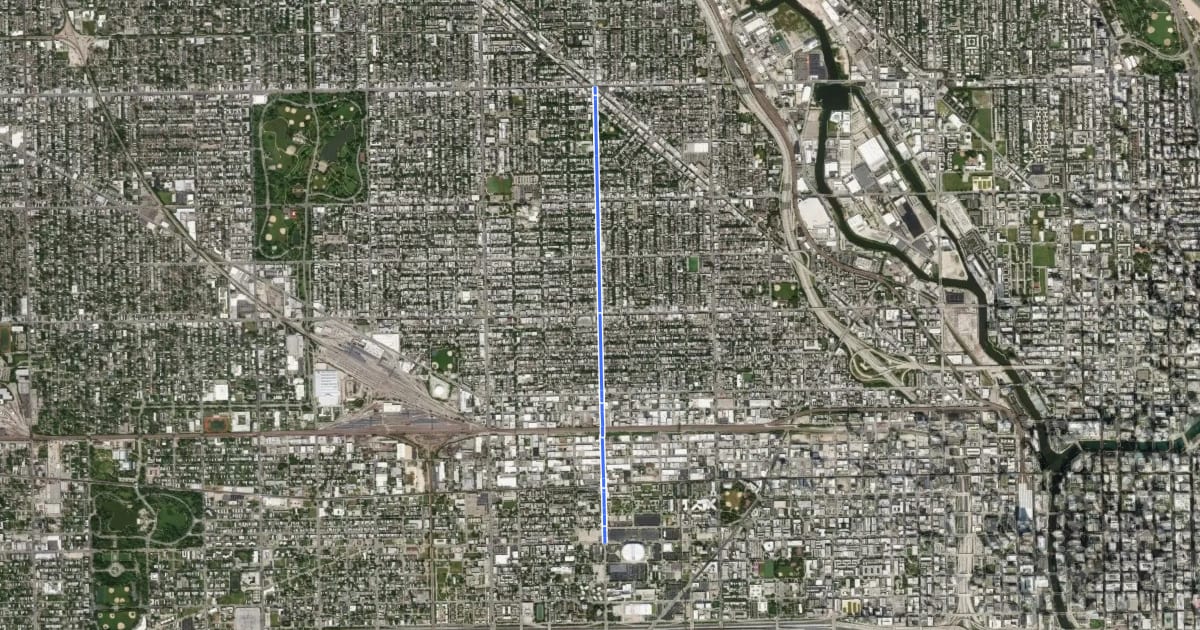 Маршрут United Center - CTA Blue Line на спутниковом снимке