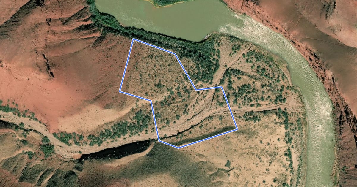 Маршрут Unkar Delta Loop на спутниковом снимке