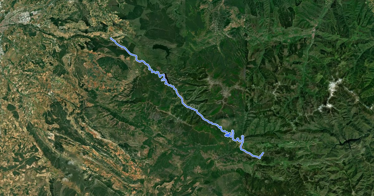 Маршрут Vía Verde de la Sierra de la Demanda на спутниковом снимке