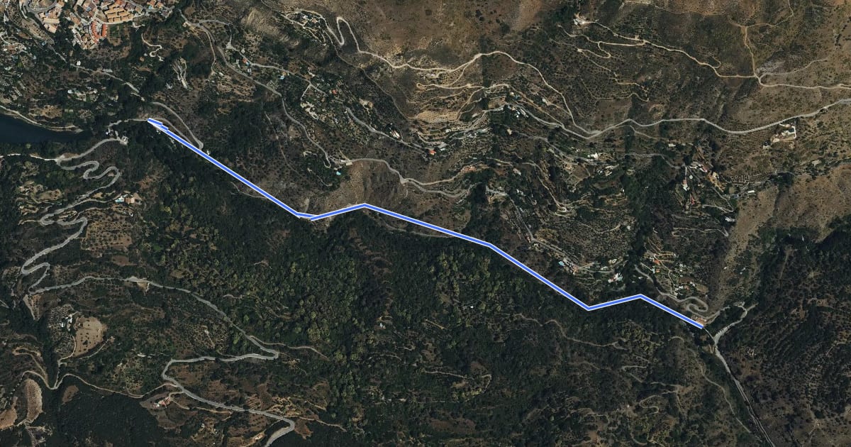 Маршрут Vía Verde de Sierra Nevada на спутниковом снимке
