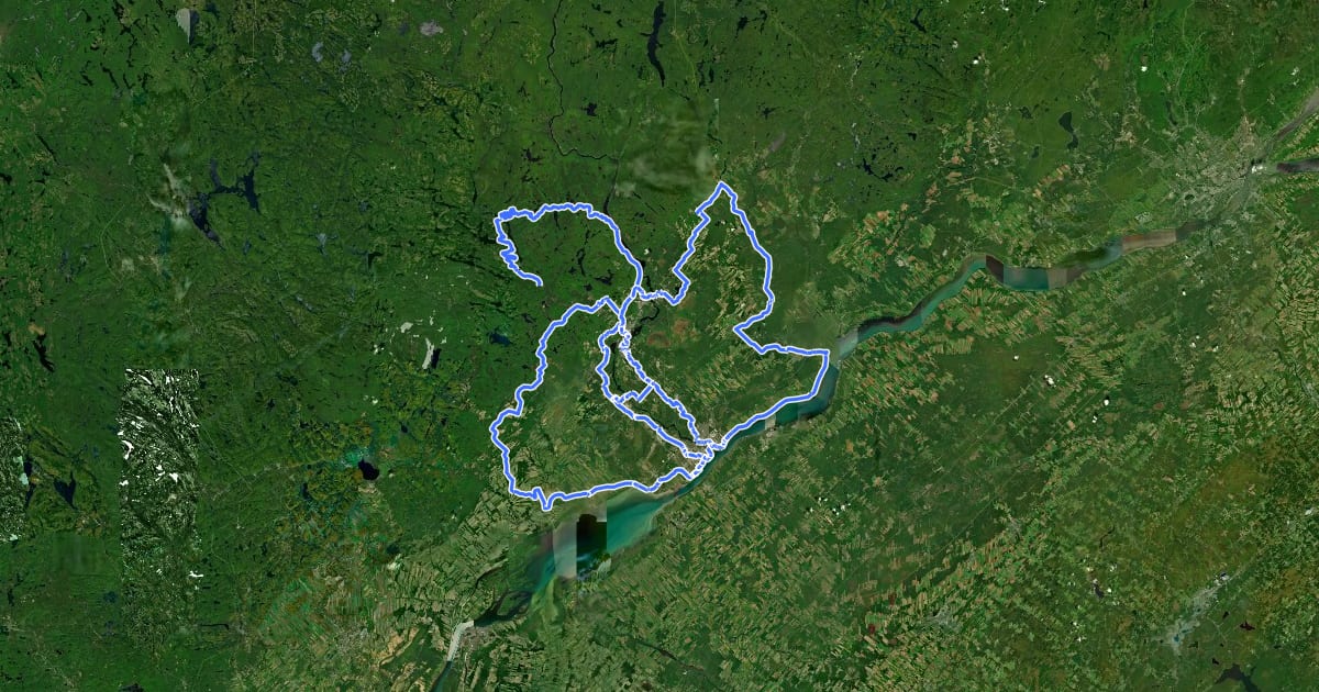 Маршрут Véloboucles Mauricie на спутниковом снимке