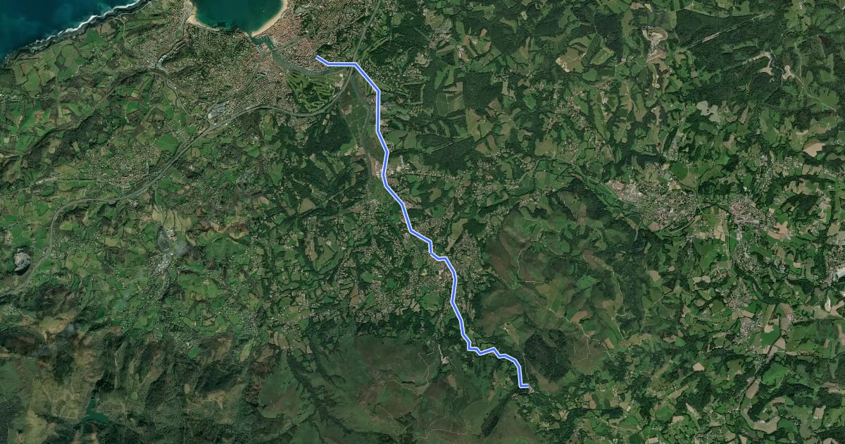 Маршрут Véloroute de la Rhune на спутниковом снимке