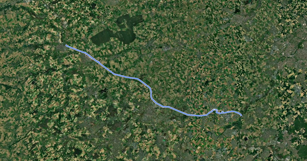 Маршрут Véloroute du canal d'aire на спутниковом снимке