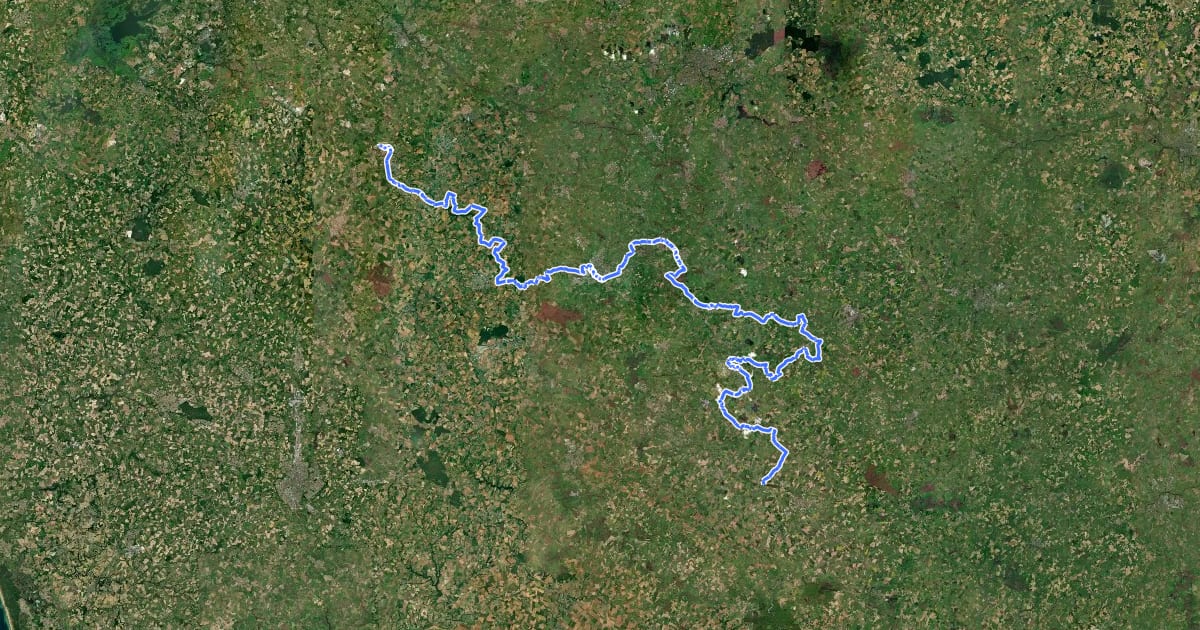 Маршрут Véloroute du Marais au Bocage на спутниковом снимке