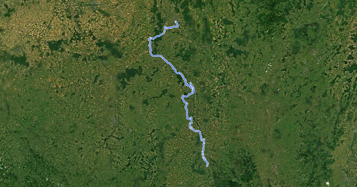 Маршрут Véloroute du Massif Central : Val d'Allier на спутниковом снимке