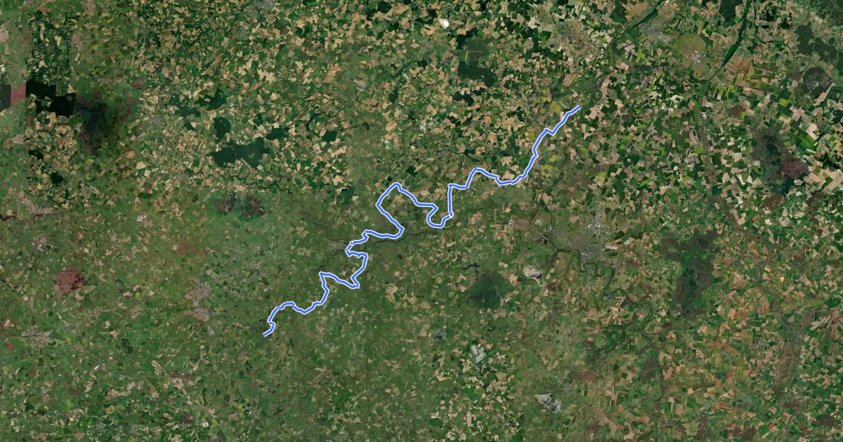 Маршрут Véloroute la Vallée de l’Argenton на спутниковом снимке