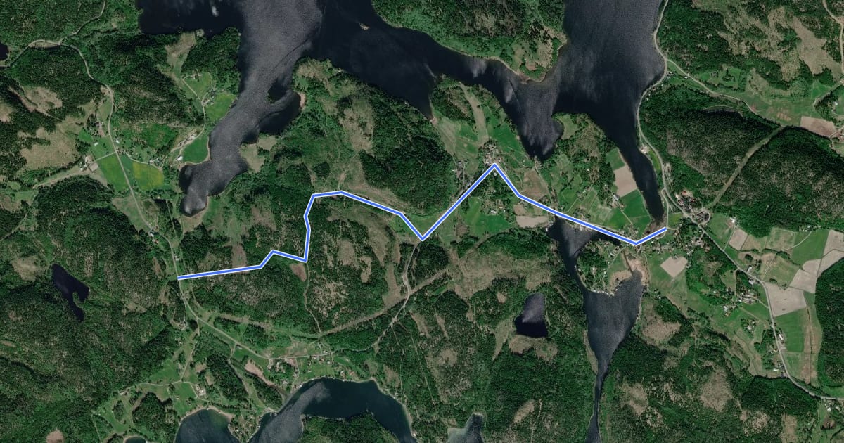 Маршрут Världsarvsleden: Etapp 12, Häggvik - Mädan на спутниковом снимке
