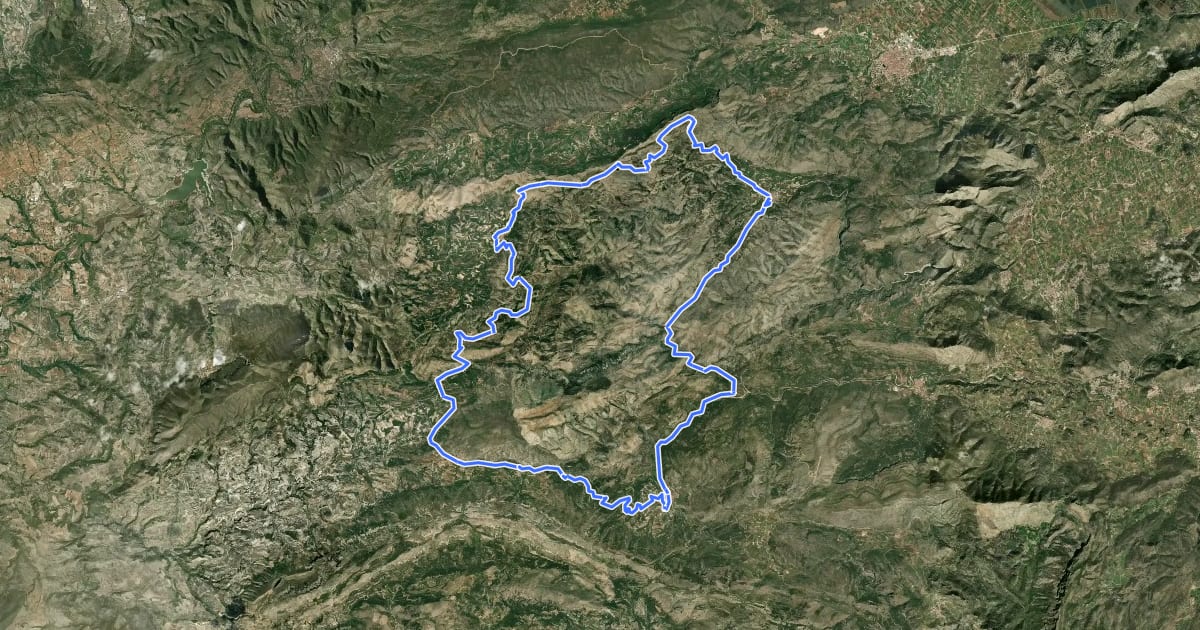 Маршрут Vall d'Alcalà Pla de Petracos на спутниковом снимке