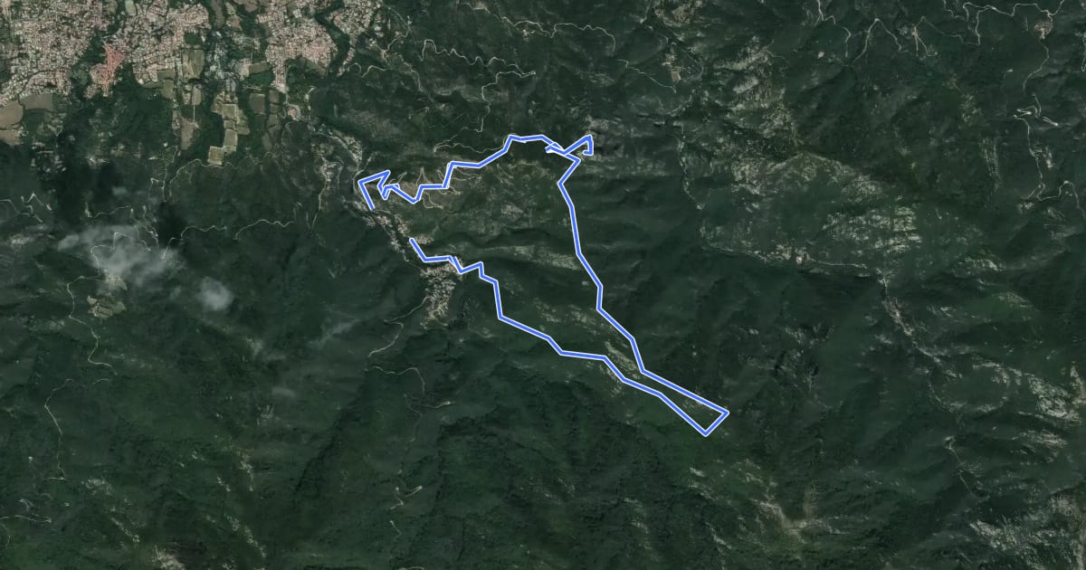 Маршрут Vallée Heureuse - Château d'Ultrera на спутниковом снимке