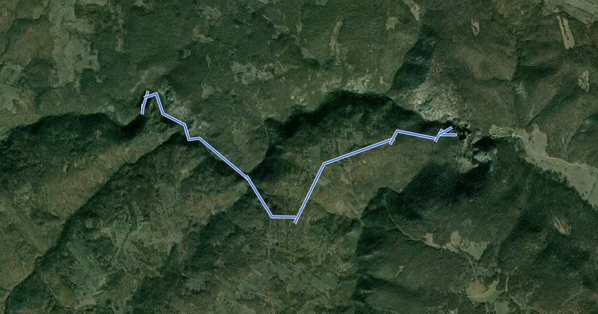 Маршрут Velika kapija – Vidikovac – (desnom obalom do) Suve kapije на спутниковом снимке